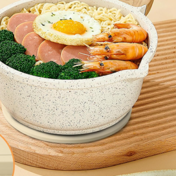 Apricot silicone heat-resistant mat set (6-pack); high-temperature resistant, non-slip mats