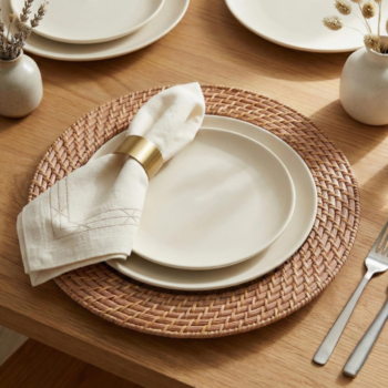 Handmade round rattan-style placemat set (4-pack) with natural woven texture