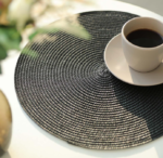 Round woven placemats (4-piece set)—washable and non-slip for daily table decor